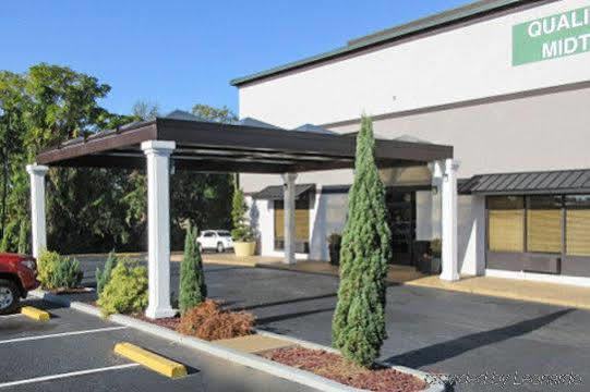 Quality Near Benning Inn 2*